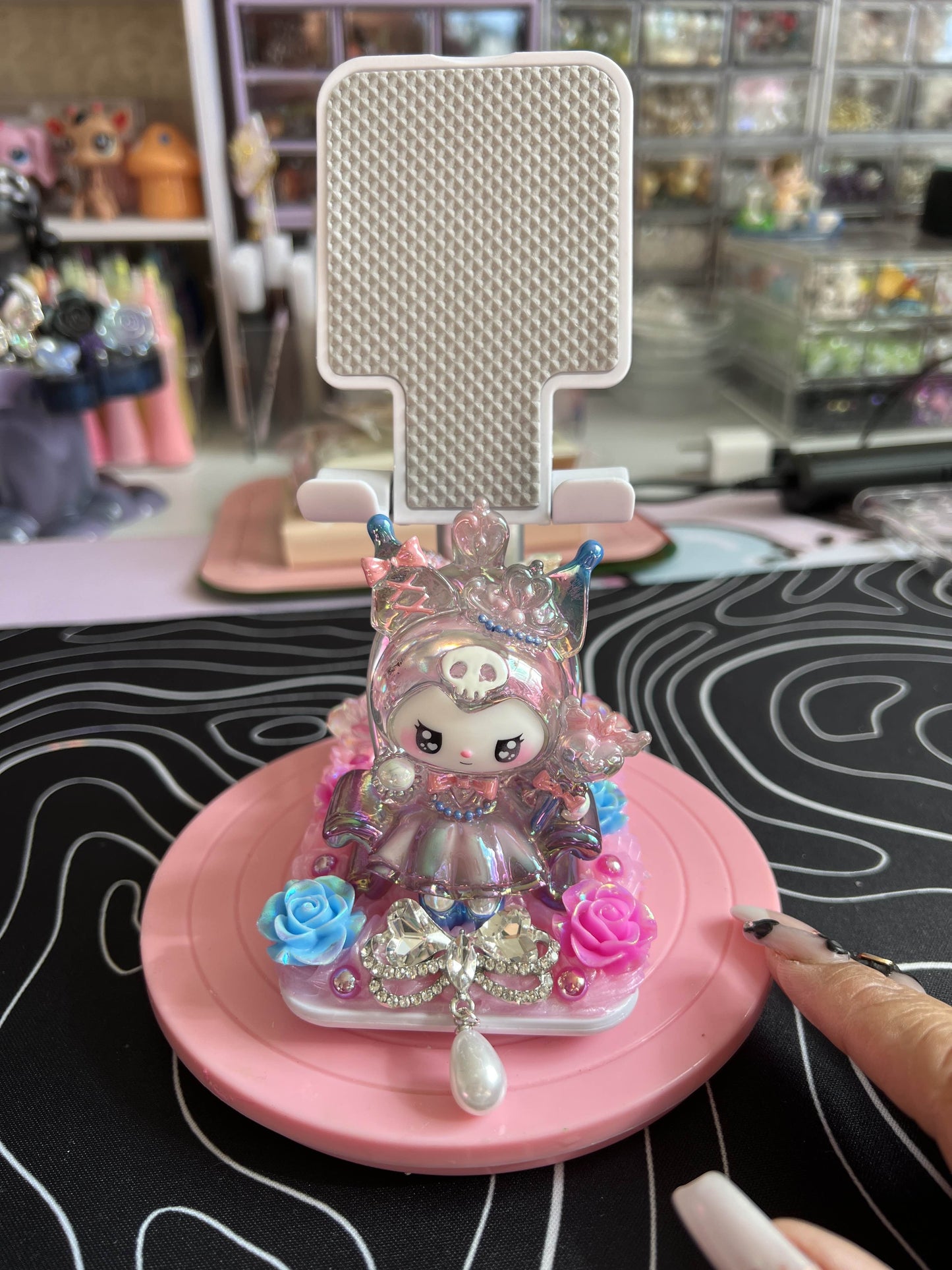 Custom phone stand made by Eve!